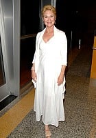 Dee Wallace